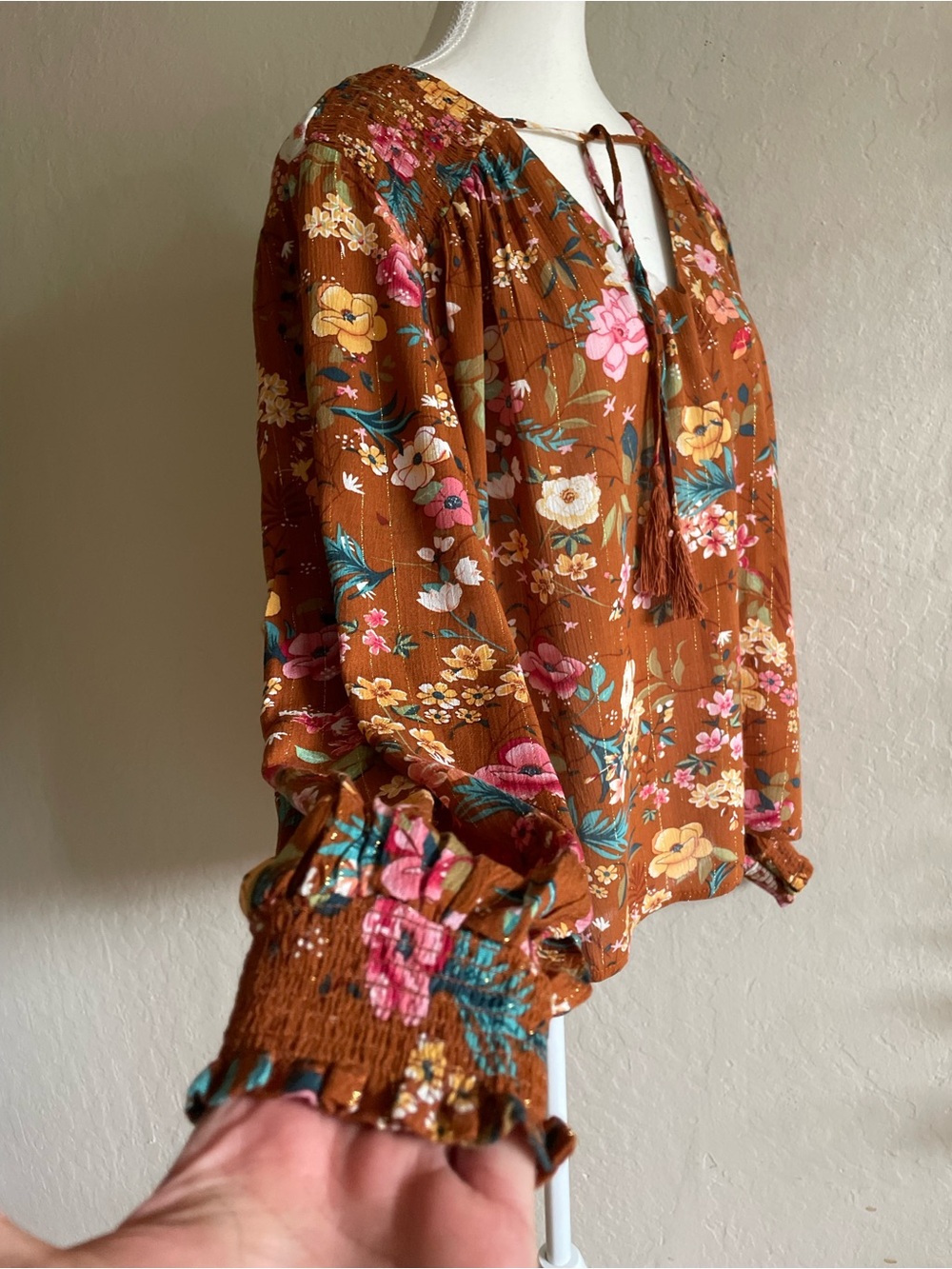5 for $50 Anthropologie floral boho top - Picture 6 of 8